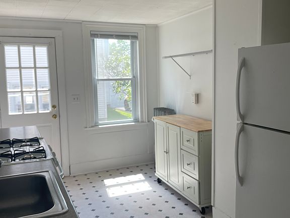3rd image of 41-43 N Main St #2