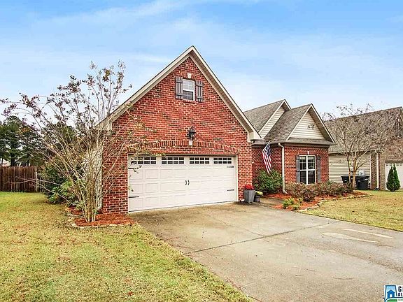 2nd image of 104 Weeping Cir