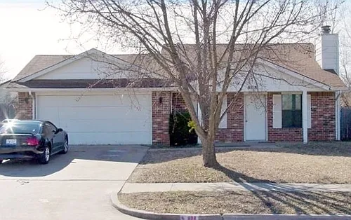808 Peregrine Dr Photo 1