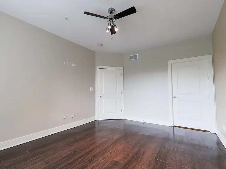A&K Luxury Apartments — Photo 15