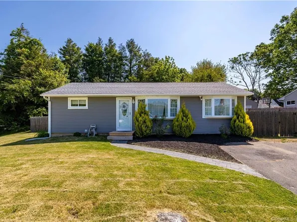 14 Seery Road, Wolcott, CT 06716