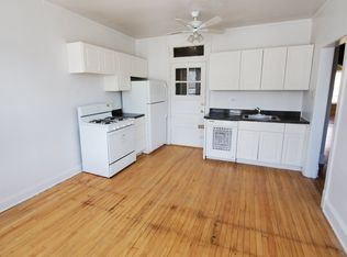 5618 N Kimball Ave #2C, Chicago, IL 60659