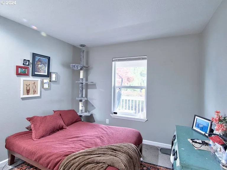 309 W Sherman St #A — Photo 16
