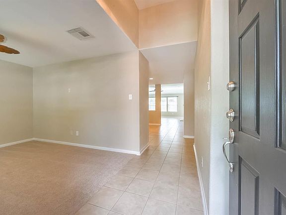 4th image of 21115 Amber Crossing Dr