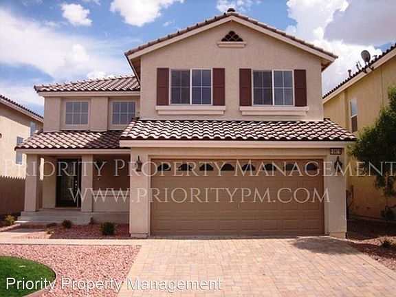 3rd image of 10878 Royal Highlands St