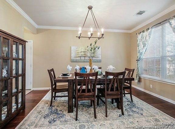 5th image of 19507 Clay Oak