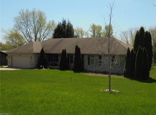 1428 W Comet Rd, Clinton, OH 44216