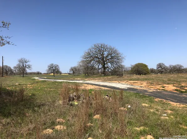 1932 County Road 319 LOT 1, La Vernia, TX 78121