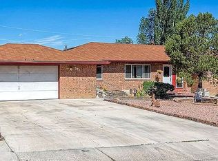 521 La Cima Rd, Gallup, NM 87301