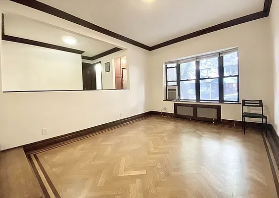 Rented by (Legacy) Elegran | media 10