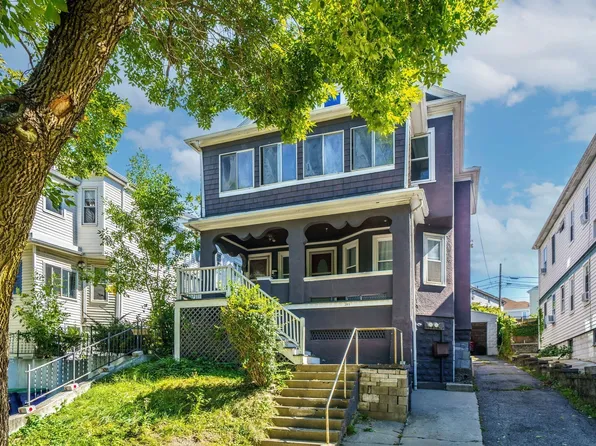 283 Alewife Brook Pkwy, Somerville, MA 02144