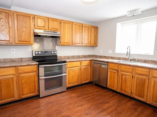 35 Cedar St APT 2, Gardner, MA 01440