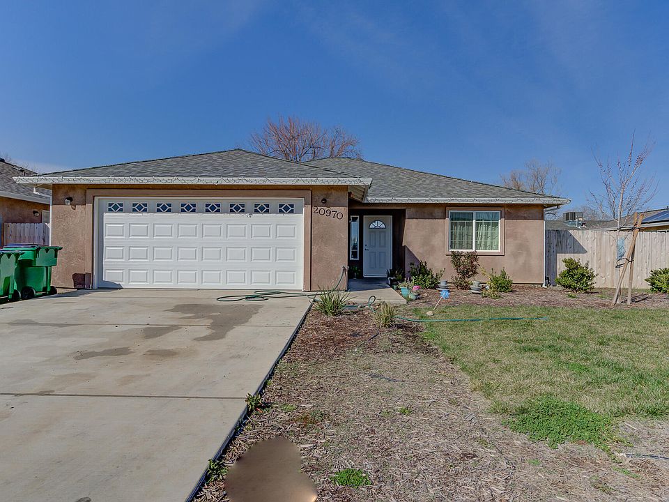 1st image of 20970 Beagle St