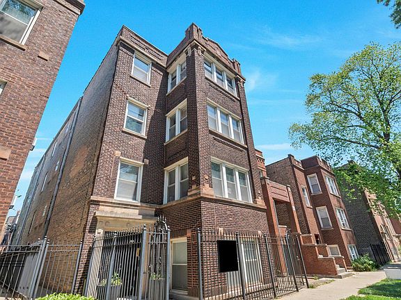 3rd image of 2310 W Huron St #1