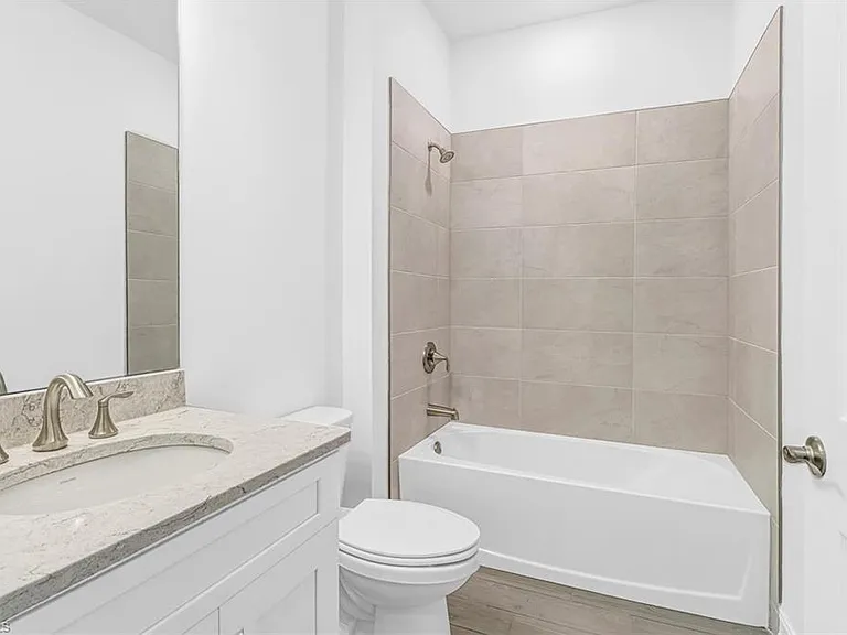 317 Spiaggio Ct — Photo 11