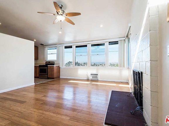 5th image of 2348 Loma Vista Pl