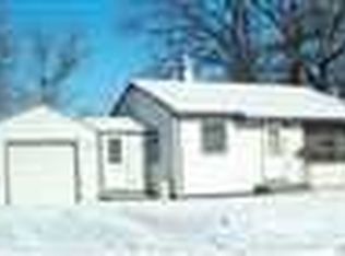 1613 1st Ave SE, Minot, ND 58701