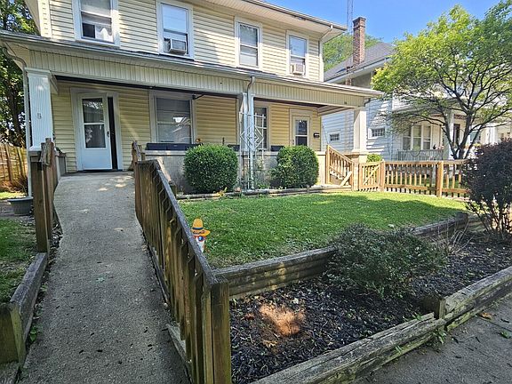 2nd image of 428 S 15th St