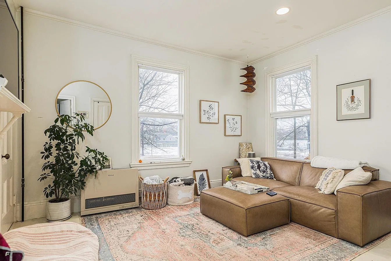 1 bed, 650 sqft, $2,200 — Photo 1