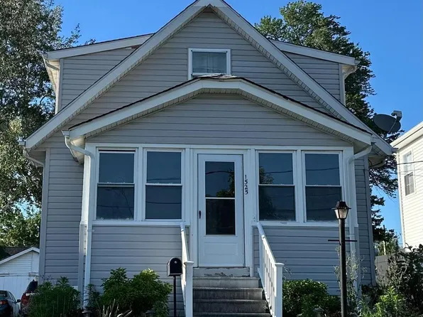 1525 Oak Ave, Haddon Heights, NJ 08035