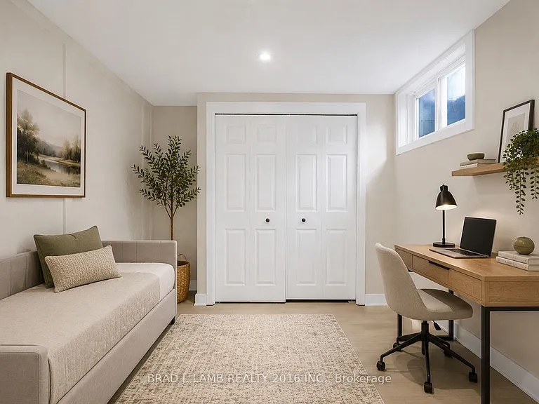 75 Marshall St #LOWER — Photo 11