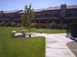 14163 Jicarilla Rd #306, Apple Valley, CA 92307