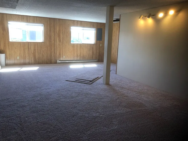Pinewood Apartments — Photo 30