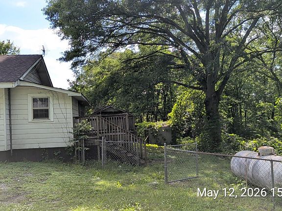 15th image of 2936 E Highland St