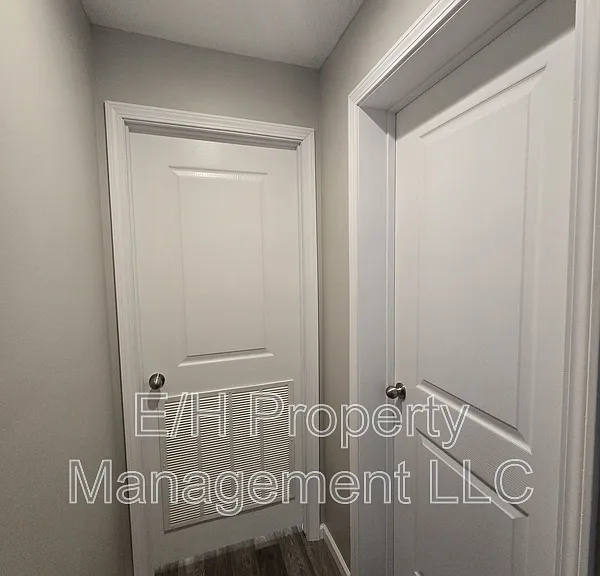 501 S Edwards Ave #1 — Photo 18