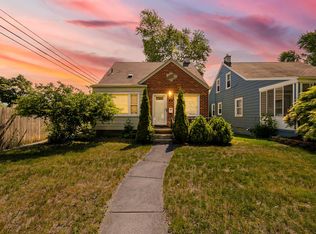 113 S Minerva Ave, Royal Oak, MI 48067