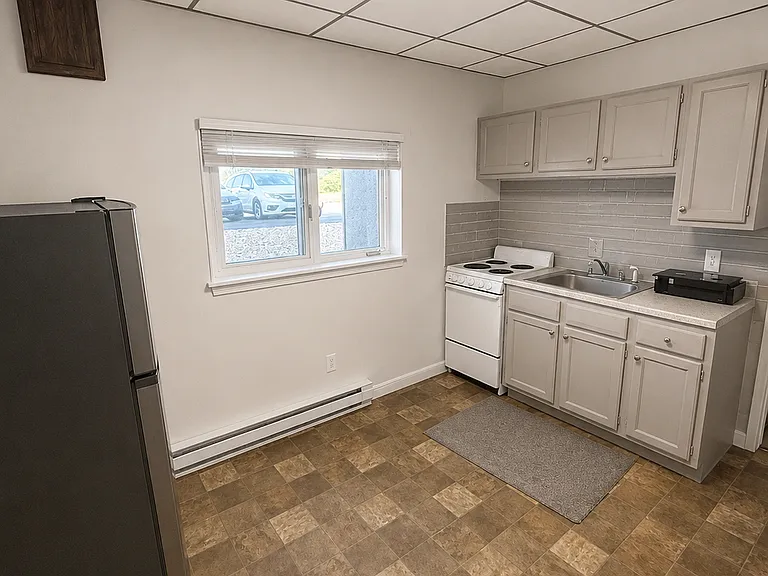 604 S 8th St #9 — Photo 3