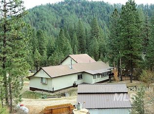 830 Middlefork Rd, Garden Valley, ID 83622