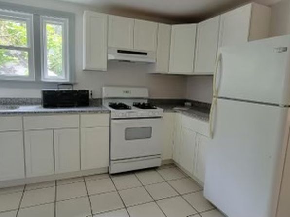 294 June St #1