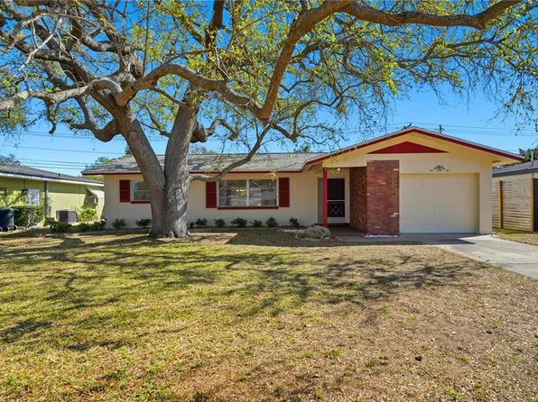 1511 San Helen Dr, Dunedin, FL 34698