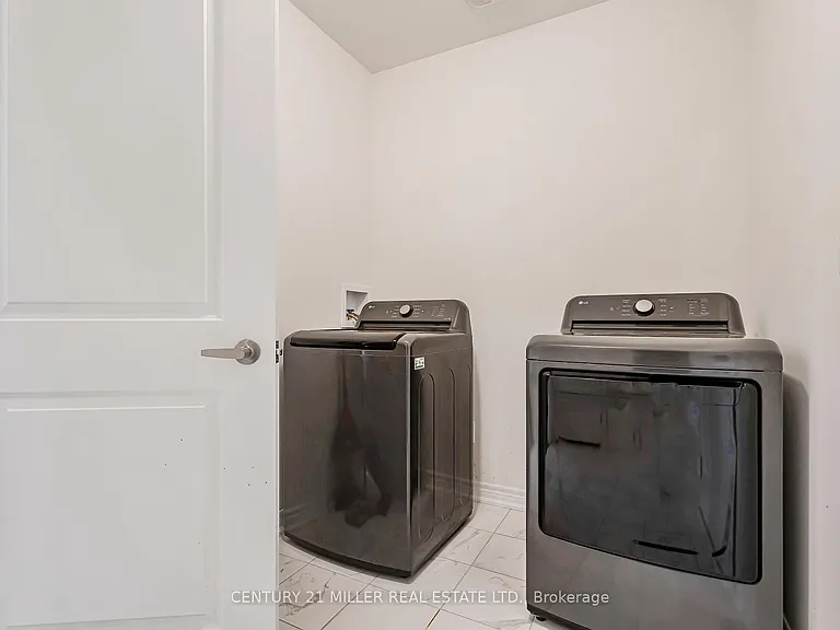 1473 Davis Loop — Photo 12