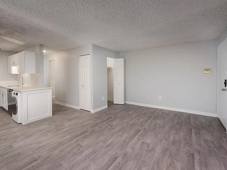 Reserve at Water Tower Village — Photo 6
