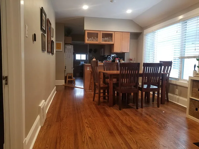 1108 S Harvey Ave — Photo 7