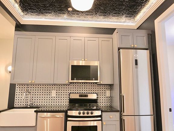 3rd image of 228 Manhattan Ave APT 1