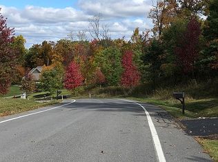 221 Treetops Dr, State College, PA 16801