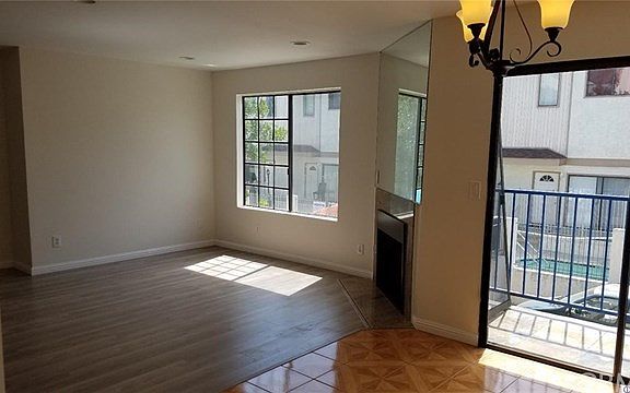 5th image of 14307 Foothill Blvd Unit B7