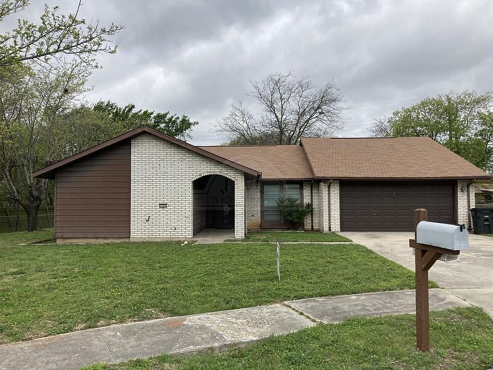 1st image of 2105 Grandon Cir