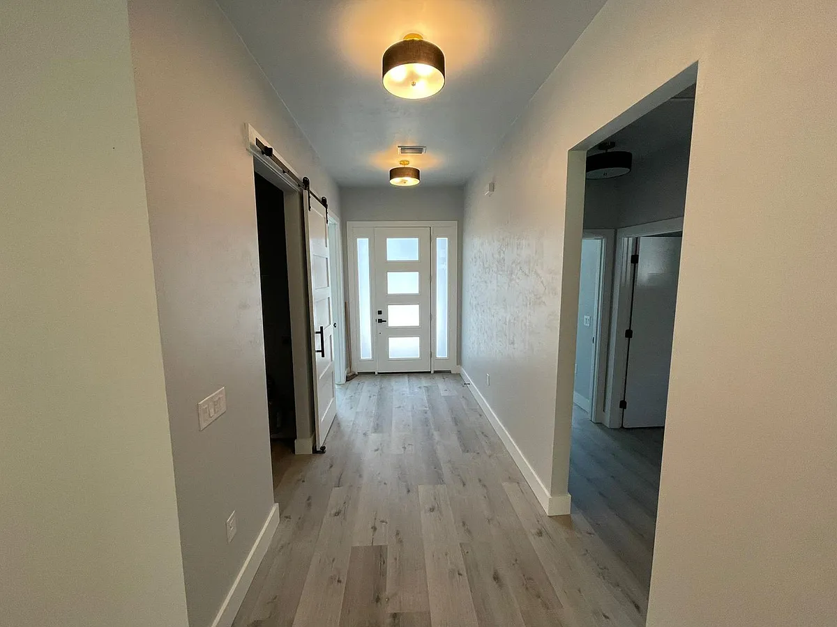 Hallway - 2629 NW 41st Ave