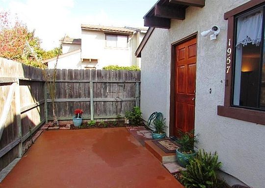 2nd image of 1957 24th St