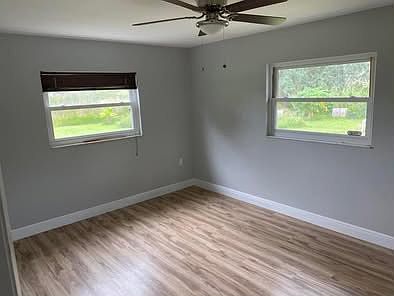 5th image of 7600 Eden Park Rd