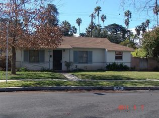 17330 Cantlay St, Van Nuys, CA 91406