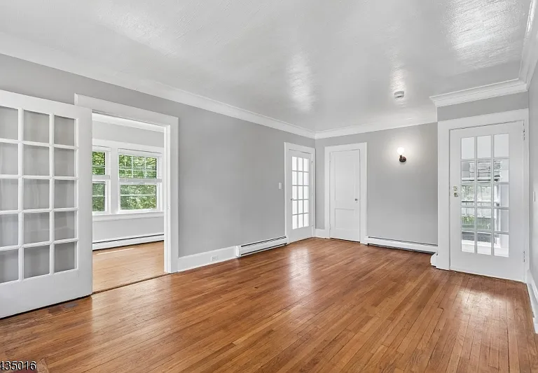 26 Howe Ave #2 — Photo 10