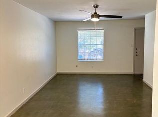 3004 S 1st St APT 104, Austin, TX 78704