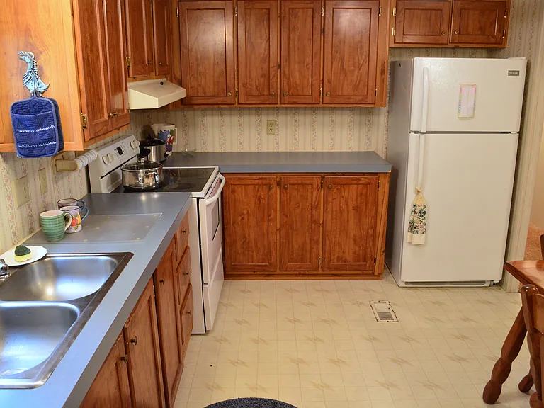 1496 Winklers Creek Rd — Photo 6