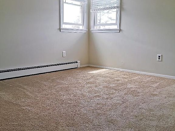 5th image of 2347 6th St Floor 2