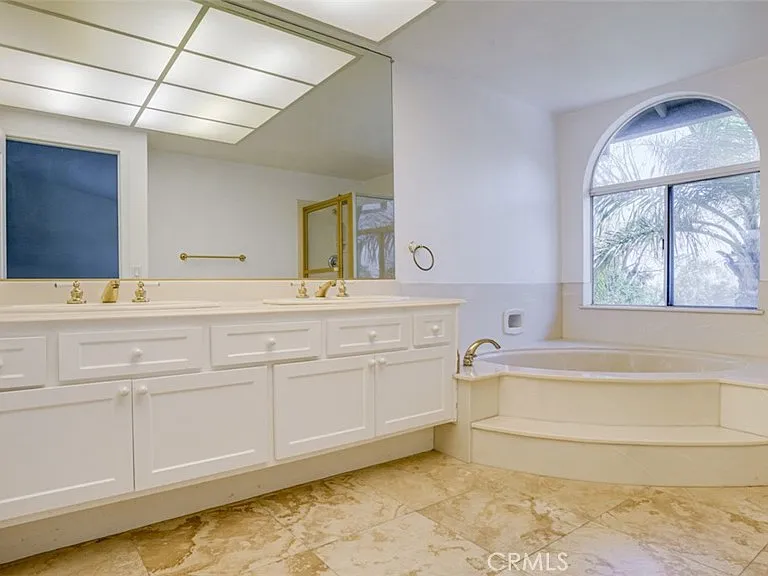 19754 Turtle Springs Way — Photo 16